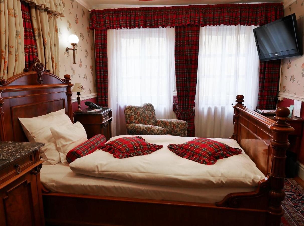 Hotel Goldener Anker بايروث المظهر الخارجي الصورة