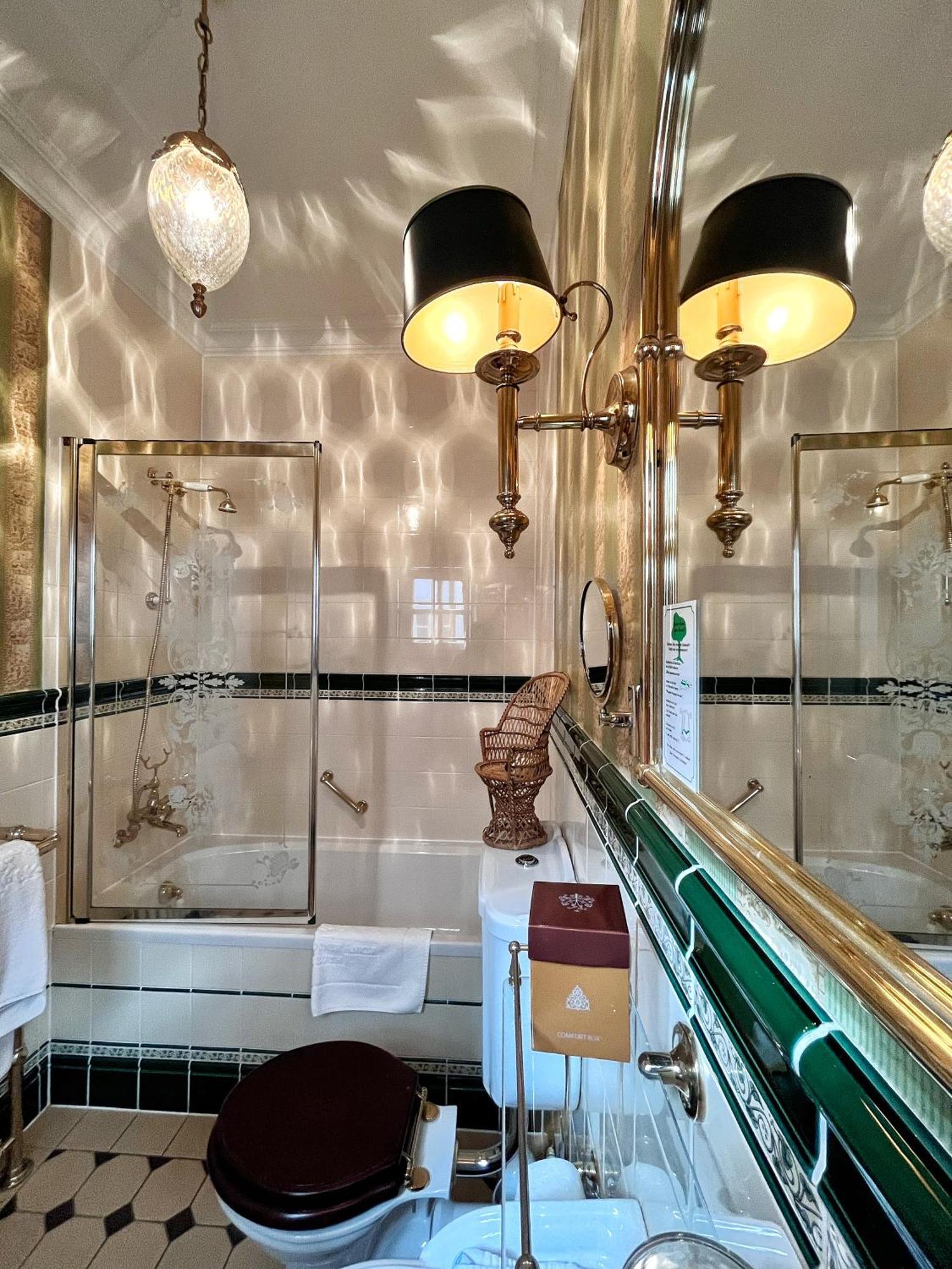 Hotel Goldener Anker بايروث المظهر الخارجي الصورة
