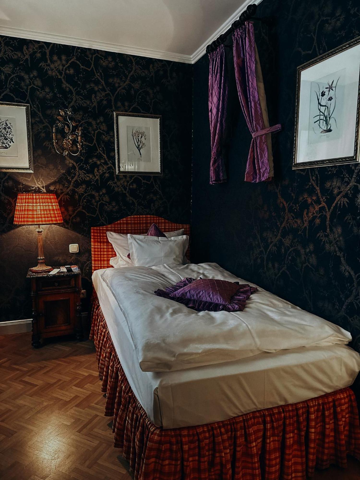 Hotel Goldener Anker بايروث المظهر الخارجي الصورة